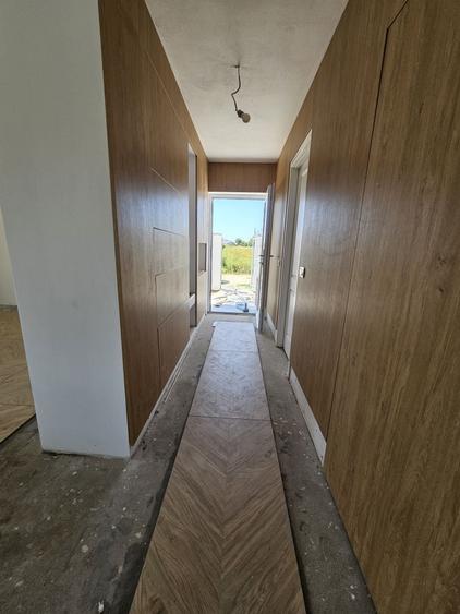 Casă cu 3 camere în Cârcea