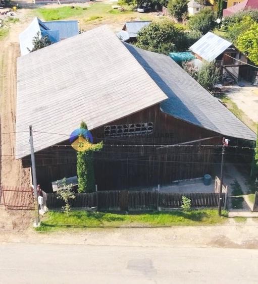 Casă cu 3 camere cu Teren 1161 Mp în Vaduri