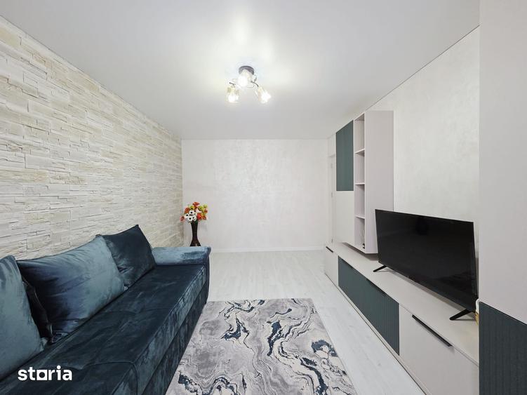 Apartament cu 2 camere decomandat în Micro 17