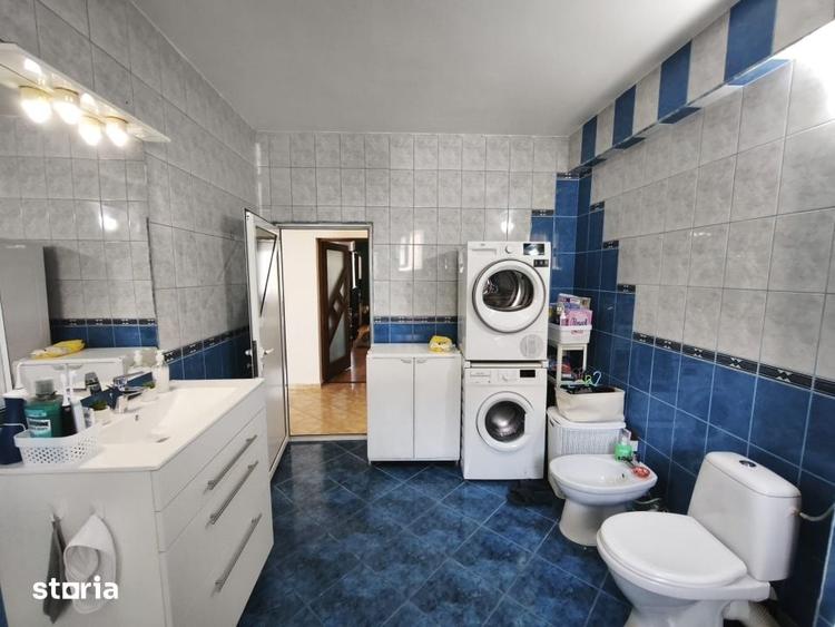 Apartament cu 4 camere în Central
