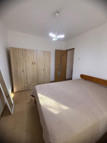Apartament cu 2 camere semidecomandat, mobilat în Blașcovici