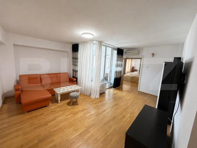 Apartament 3 camere, semidecomandat, 95 mp, zona Republicii - 1
