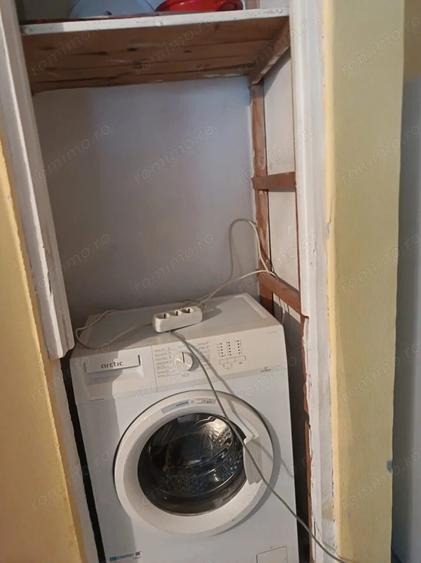 Apartament cu 2 camere decomandat în Micro 13
