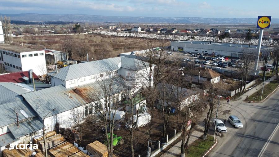 Spațiu comercial, de 650 mp, în Central
