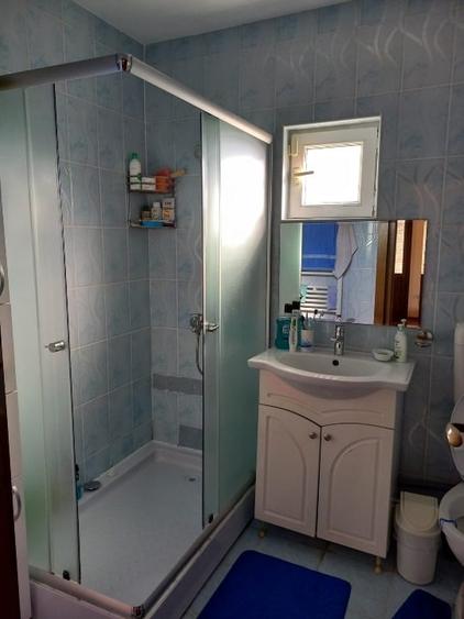 Casă individuală cu 3 camere cu Canalizare în Valu lui Traian