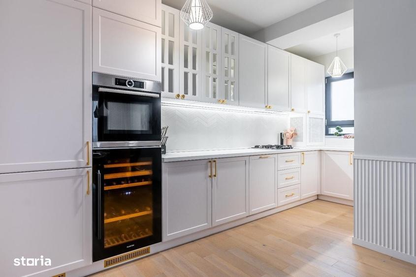 Apartament cu 3 camere în Tineretului