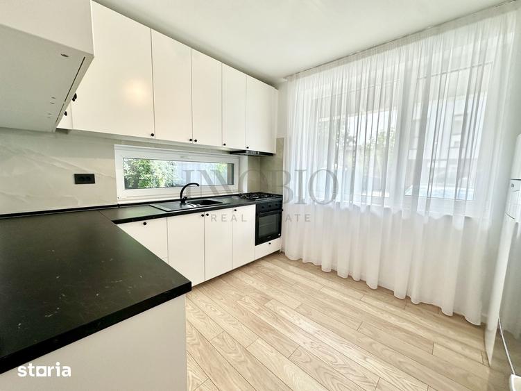 Casă cu 5 camere cu Teren 370 Mp în Central