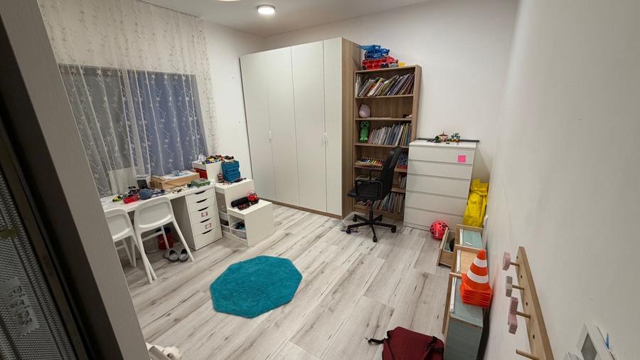 Casă cu 4 camere cu Teren 1000 Mp în Cataloi