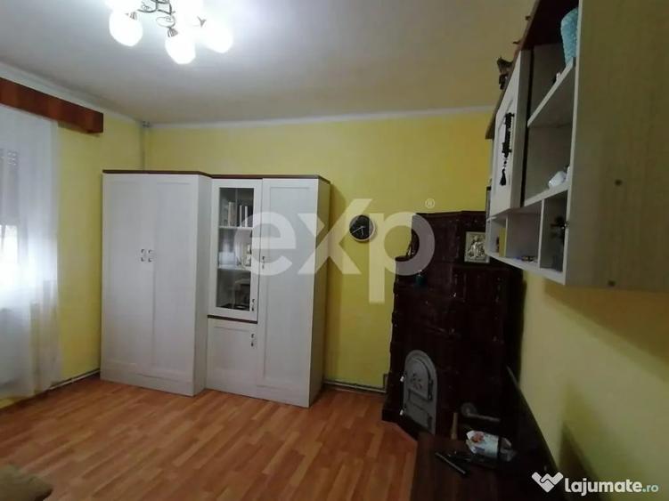 Casă cu 3 camere cu Teren 30 Mp în Central
