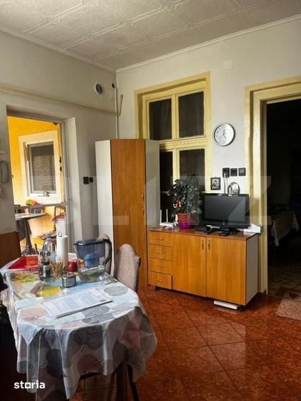 Apartament cu 5 camere în Independenței