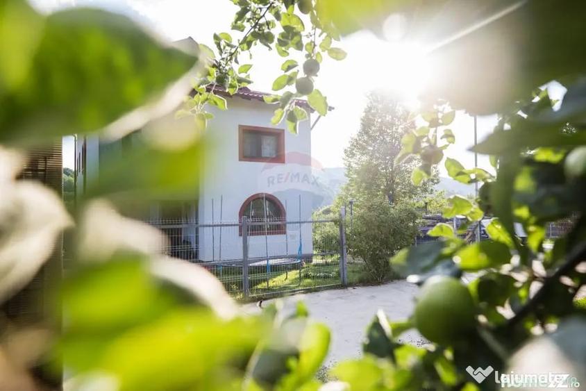 Casa / Vila cu 8 camere de vanzare - Nistoresti (Prahova) - 17
