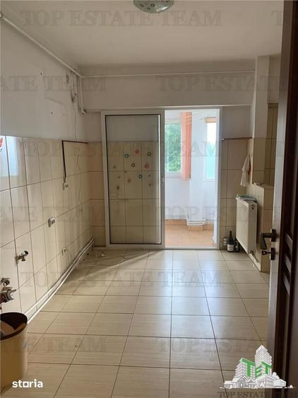 Apartament cu 2 camere decomandat în Tomis II