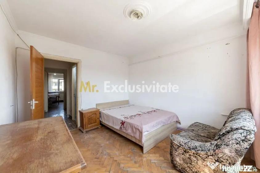 Apartament cu 3 camere decomandat în Găvana