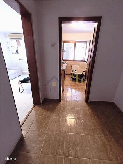Apartament cu 2 camere semidecomandat în Unirii Sud