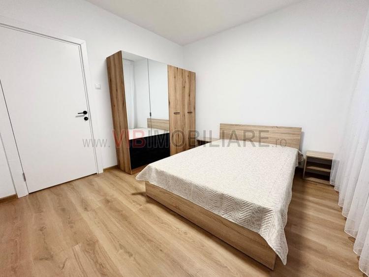 Apartament cu 2 camere semidecomandat, mobilat în 1 Mai