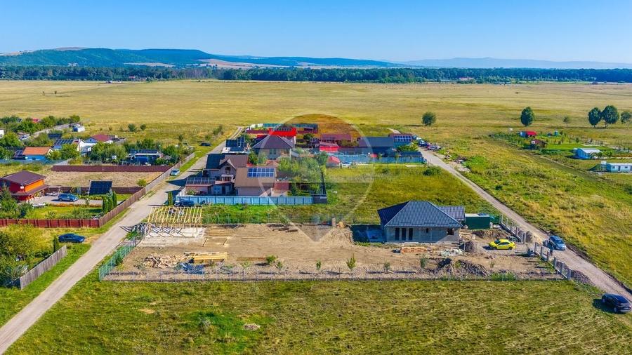 Teren Construcții intravilan de 1000 mp, în Hărman