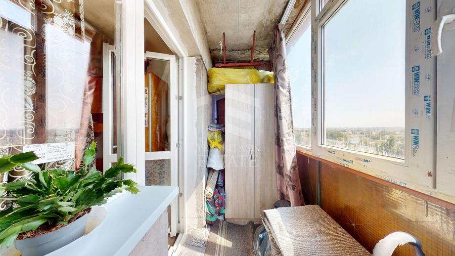 Apartament cu 3 camere decomandat în Rahova