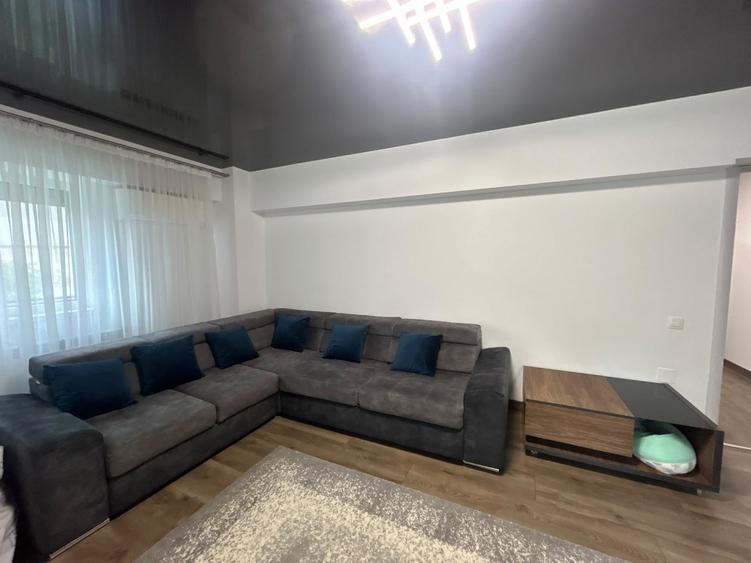 Apartament cu 4 camere decomandat, mobilat în Dorobanți