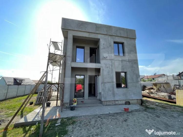 Casă cu 4 camere cu Teren 300 Mp în Central
