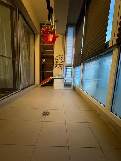 Apartament cu 3 camere decomandat în Titan