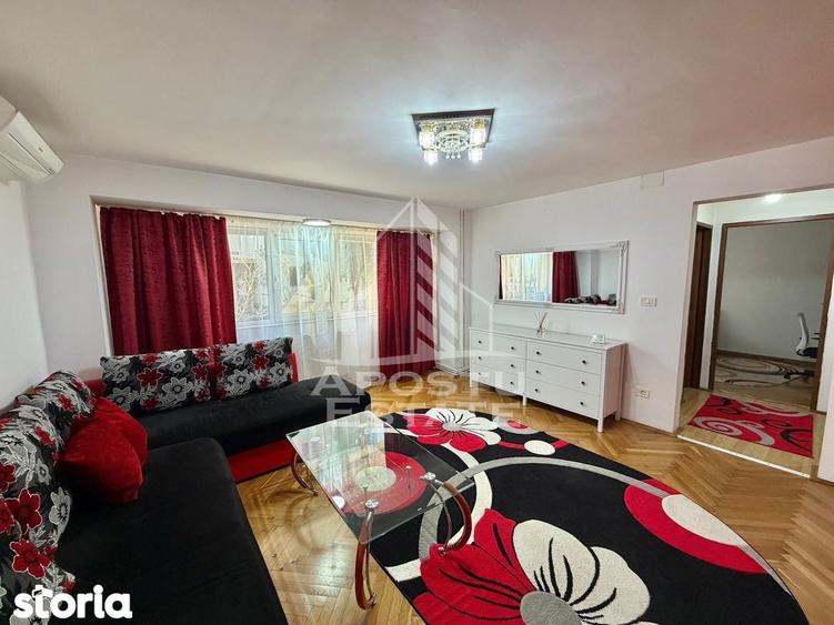 Apartament cu 3 camere, mobilat în Girocului