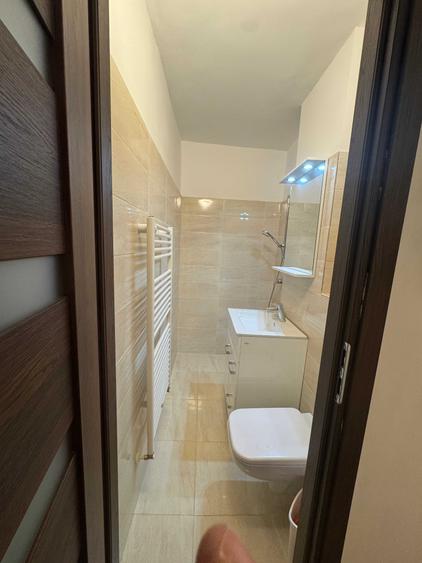 Apartament 4 camere, 80 mp, zona centrala, garaj + boxa 20 mp 150.000 EUR - 9