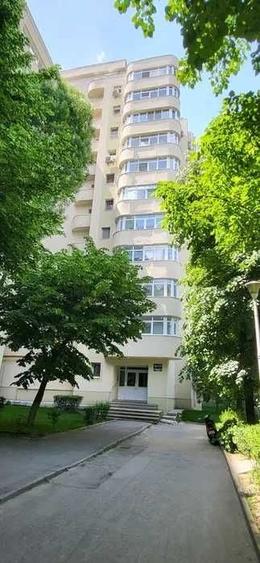 Garsonieră decomandată în Obor