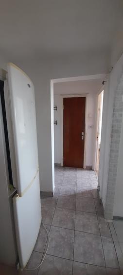 Apartament cu 2 camere decomandat în Drumul Taberei