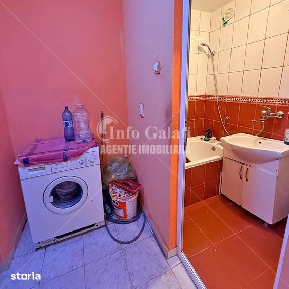 Apartament cu 2 camere în Micro 40