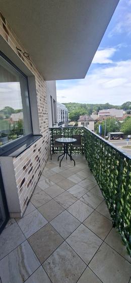 Apartament cu 2 camere semidecomandat în Dâmbul Rotund