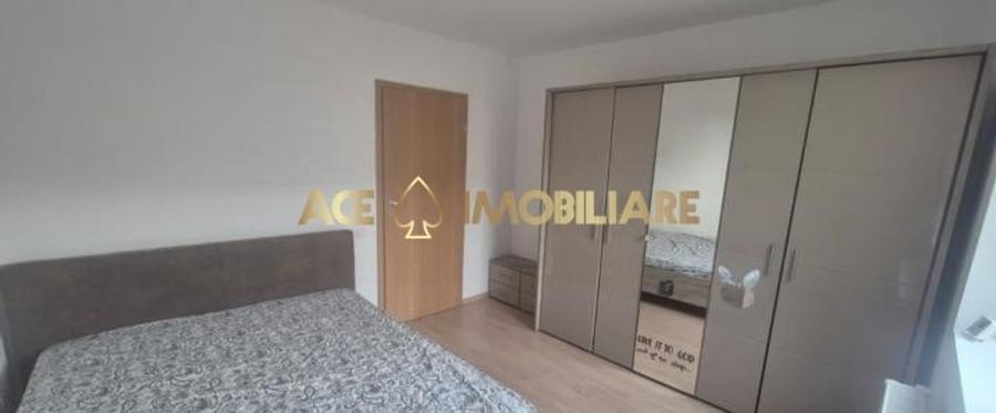 Apartament cu 2 camere decomandat, mobilat în Titan