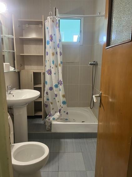 Apartament cu 2 camere semidecomandat în Alexandru Obregia