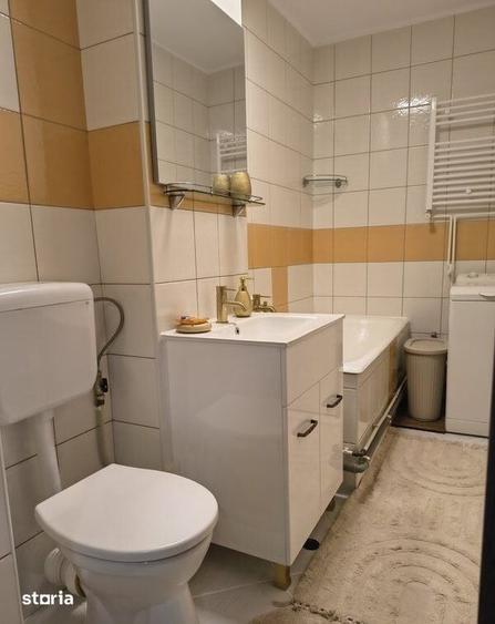 Garsoniera | Mall Vitan | 10' Metrou | 40 mp | Decomandata | Renovata - 8