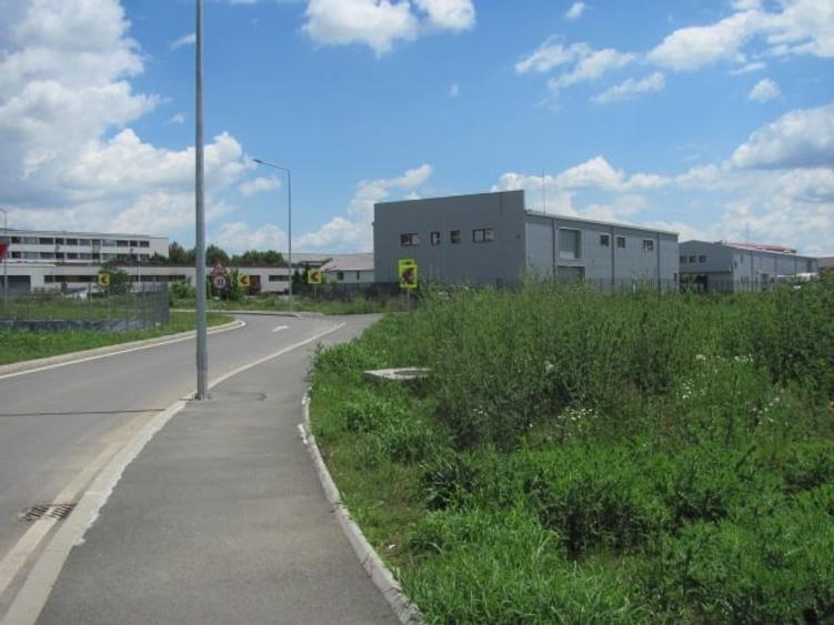 Teren Construcții intravilan de 5900 mp, în Prelungirea Ghencea