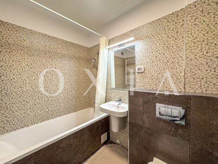 Apartament cu 3 camere decomandat, mobilat în Circumvalațiunii