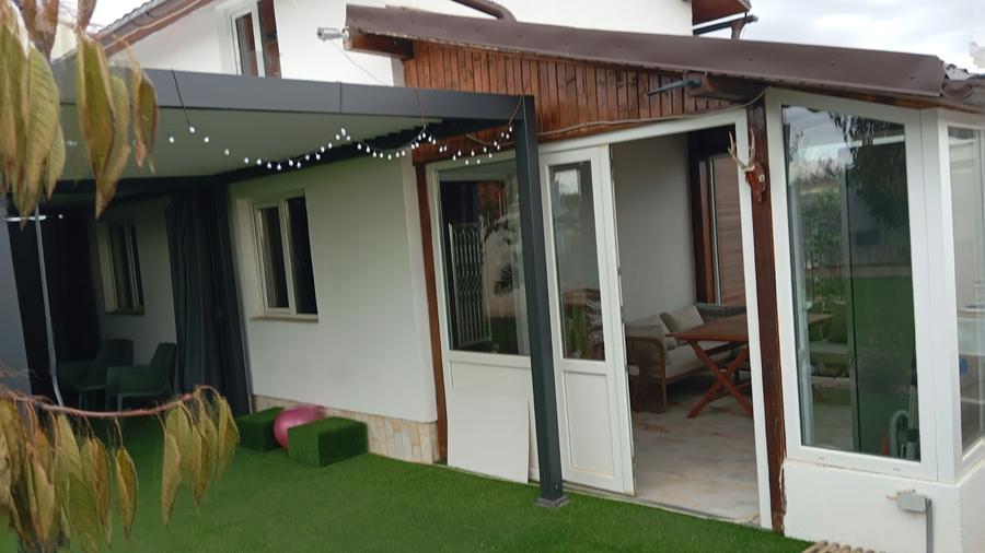 Casă cu 3 camere cu Teren 600 Mp în Dragomirești-Vale
