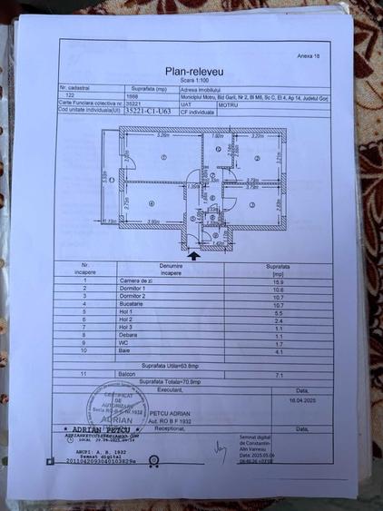 Apartament cu 3 camere decomandat în Central