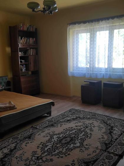 Casă cu 3 camere în Central