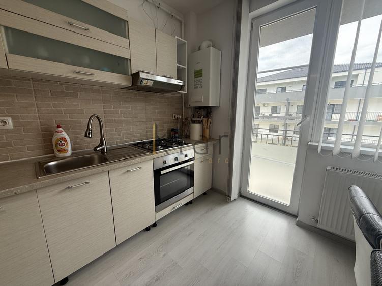 Apartament cu 2 camere semidecomandat în Florești