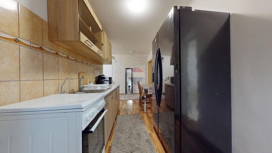 Apartament cu 2 camere decomandat, mobilat în Bartolomeu