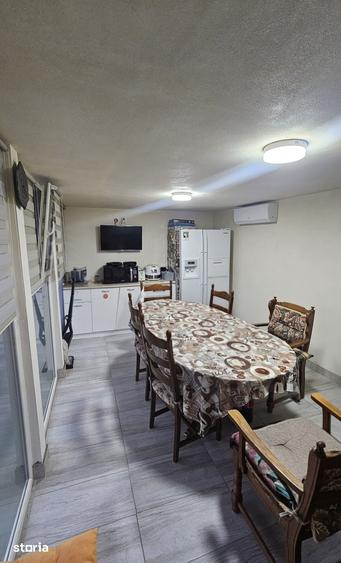 Casă cu 3 camere cu Teren 260 Mp în Malu Mare