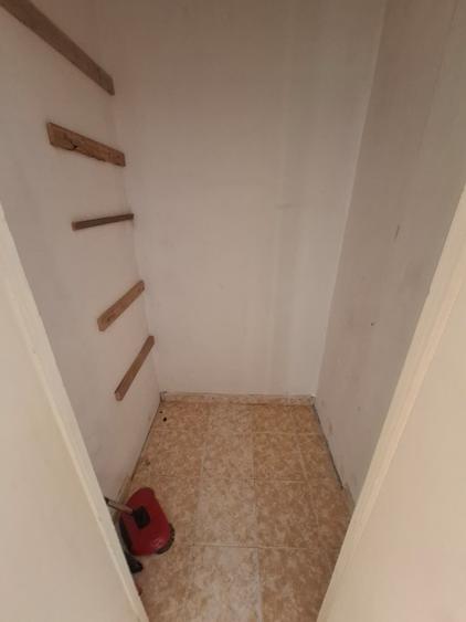 Apartament cu 4 camere decomandat în Aurel Vlaicu