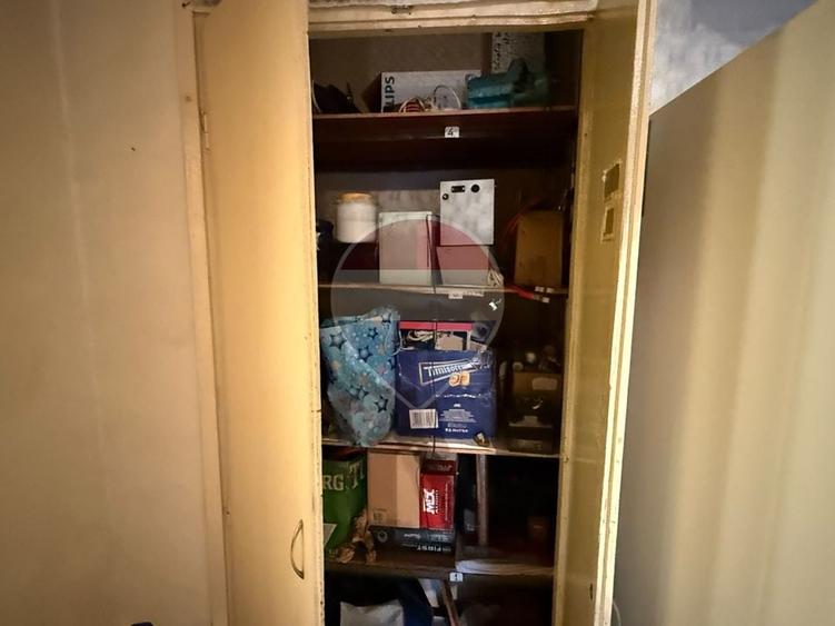 Apartament cu 2 camere semidecomandat, mobilat în Militari
