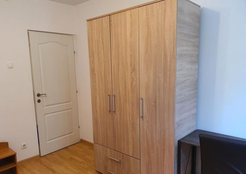 Apartament cu 2 camere decomandat în Drumul Taberei