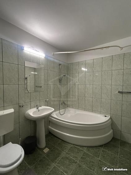 Apartament cu 2 camere semidecomandat, mobilat în Bună Ziua