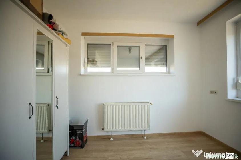 Casă cu 6 camere cu Teren 558 Mp în Central