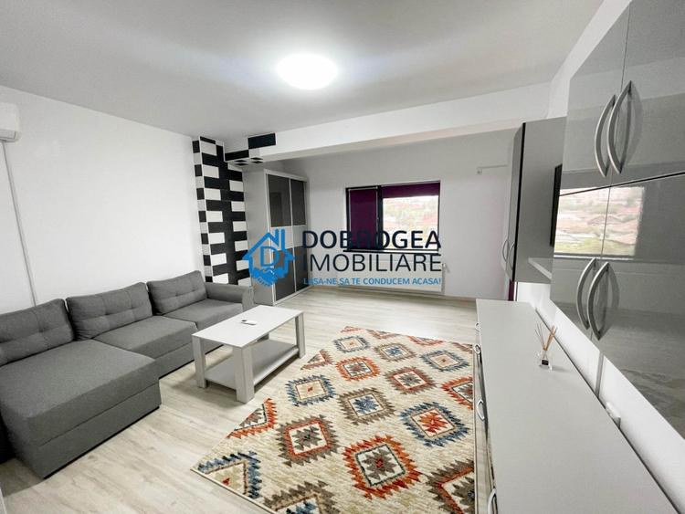 Apartament cu 2 camere decomandat, mobilat în C5