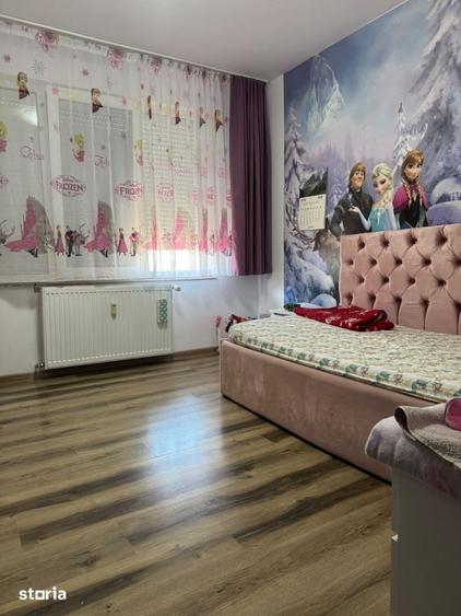 Apartament cu 3 camere decomandat în Iosia