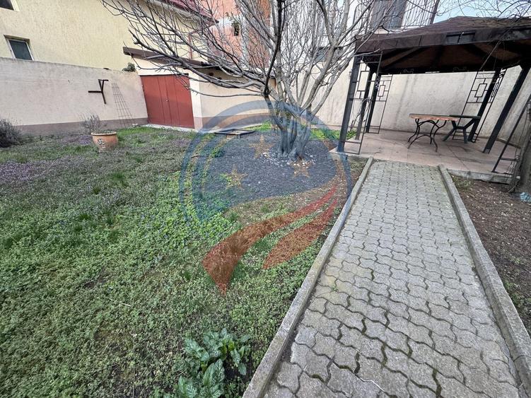 Casă individuală cu 6 camere cu Canalizare în Brazda lui Novac