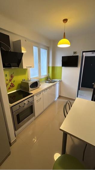 Apartament cu 2 camere decomandat în Viilor
